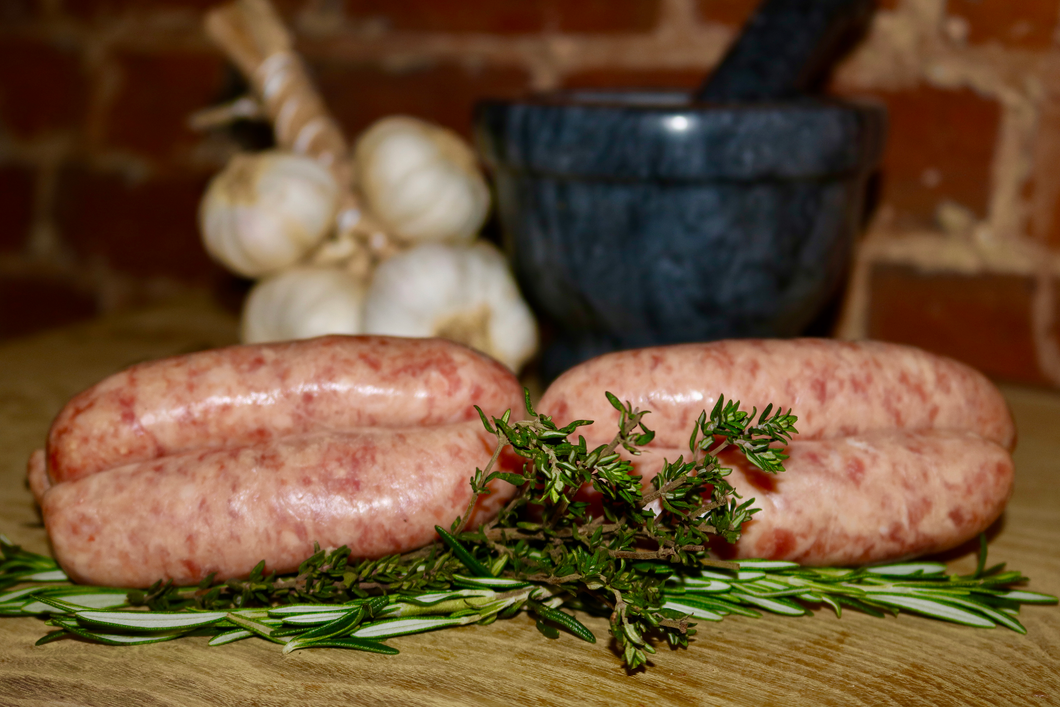 6 x Rare breed Pork and Apple Sausages - Considerate Carnivore